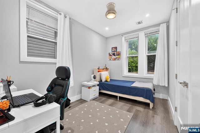 128 Sherman Place, Jersey City, NJ 07307