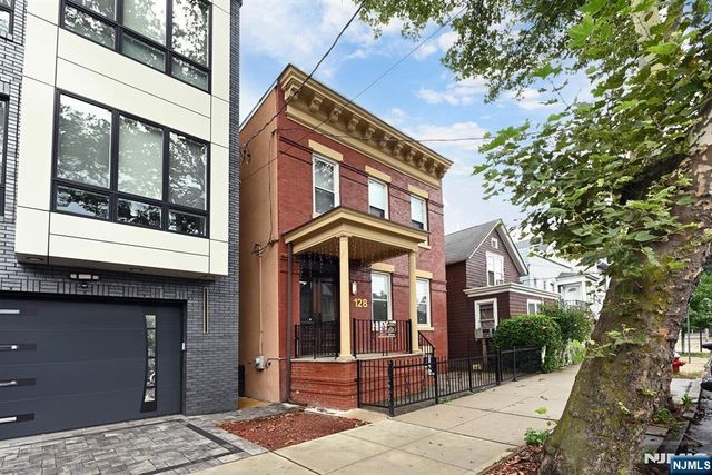 128 Sherman Place, Jersey City, NJ 07307