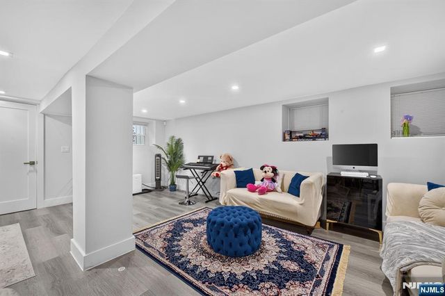 128 Sherman Place, Jersey City, NJ 07307