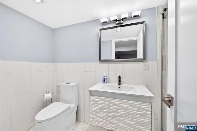 128 Sherman Place, Jersey City, NJ 07307