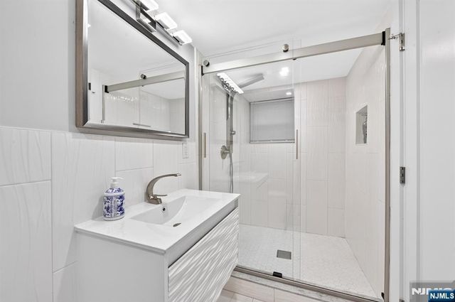 128 Sherman Place, Jersey City, NJ 07307