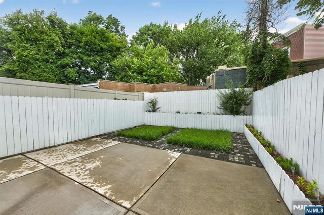 128 Sherman Place, Jersey City, NJ 07307