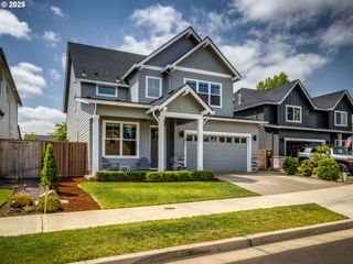 853 Ne 17TH Ave, Canby, OR 97013