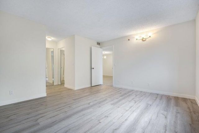 7770 Tahiti Lane 405, Lake Worth, FL 33467