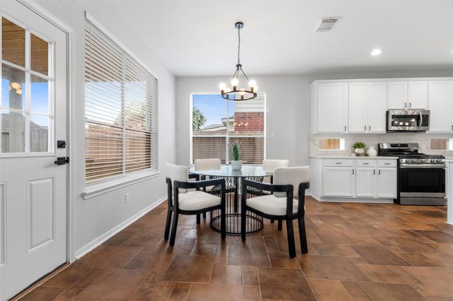 1202 Ivory Meadow Lane, Sugar Land, TX 77479