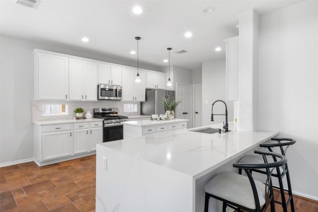 1202 Ivory Meadow Lane, Sugar Land, TX 77479