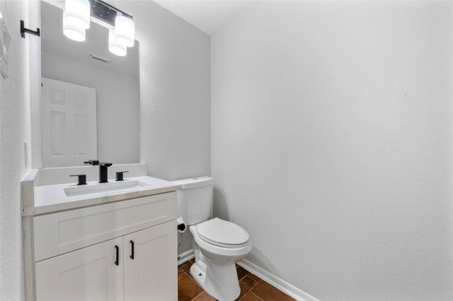 1202 Ivory Meadow Lane, Sugar Land, TX 77479