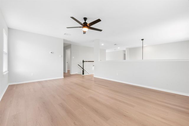 1202 Ivory Meadow Lane, Sugar Land, TX 77479