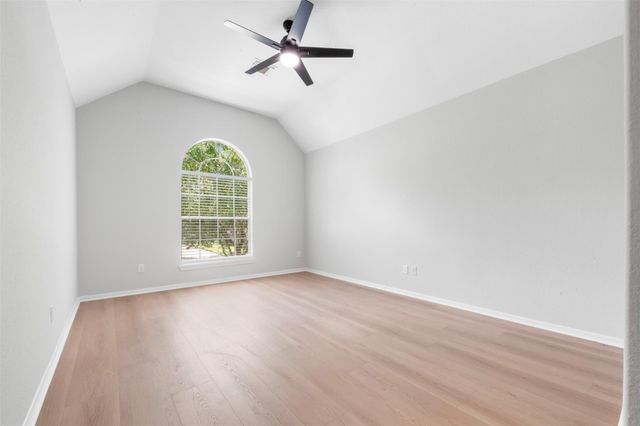 1202 Ivory Meadow Lane, Sugar Land, TX 77479