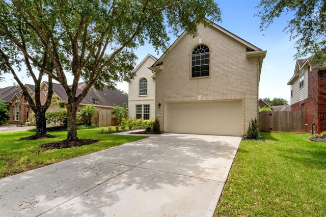 1202 Ivory Meadow Lane, Sugar Land, TX 77479