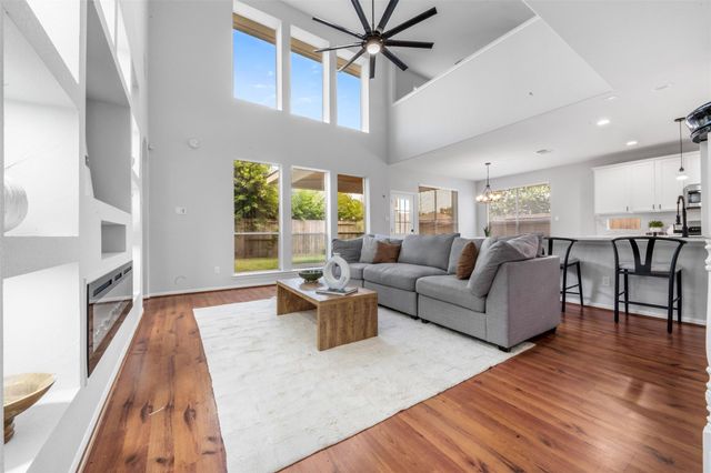 1202 Ivory Meadow Lane, Sugar Land, TX 77479