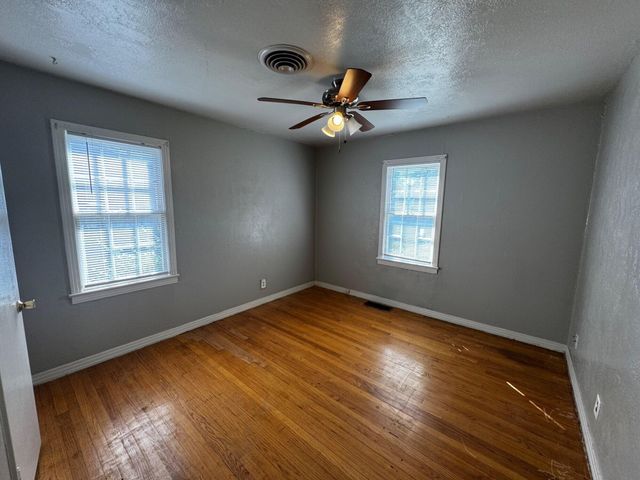 3719 25th Street, Lubbock, TX 79410