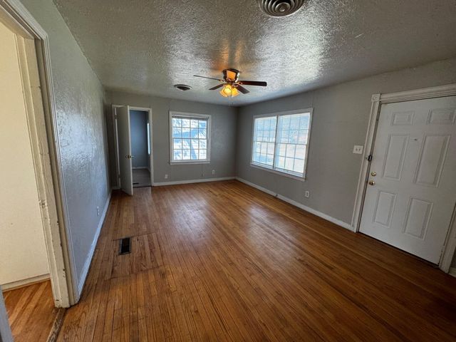 3719 25th Street, Lubbock, TX 79410