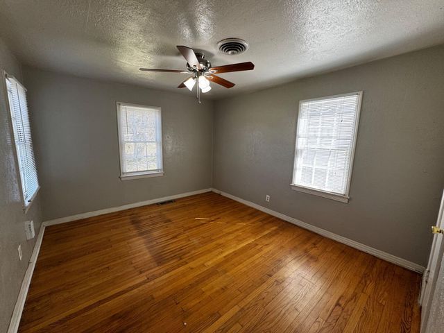 3719 25th Street, Lubbock, TX 79410