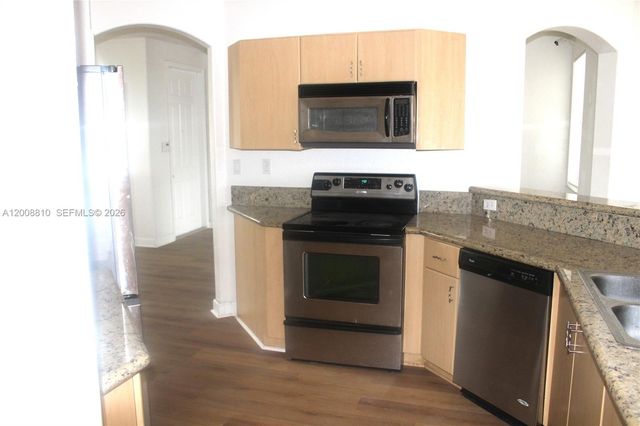 11375 NW 77th Ln 11375, Doral, FL 33178