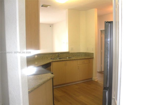 11375 NW 77th Ln 11375, Doral, FL 33178