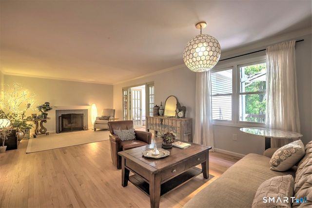9 Canterbury Road 9, Hamden, CT 06514