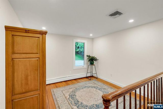 610 Monroe Street, Ridgewood, NJ 07450