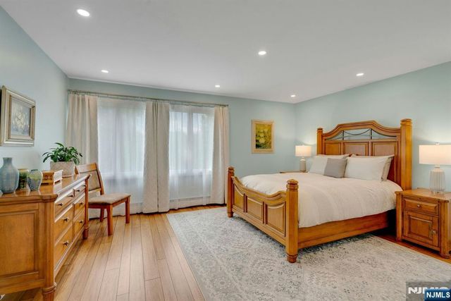 610 Monroe Street, Ridgewood, NJ 07450