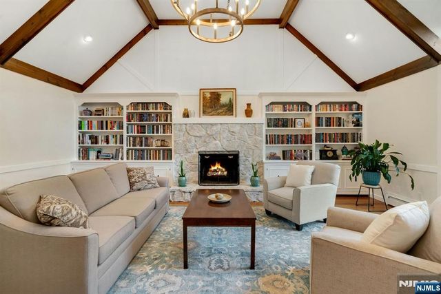 610 Monroe Street, Ridgewood, NJ 07450