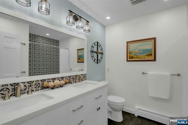 610 Monroe Street, Ridgewood, NJ 07450
