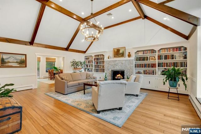 610 Monroe Street, Ridgewood, NJ 07450