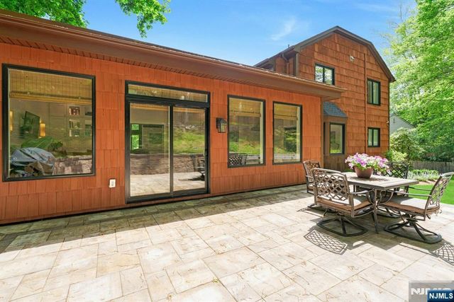 610 Monroe Street, Ridgewood, NJ 07450