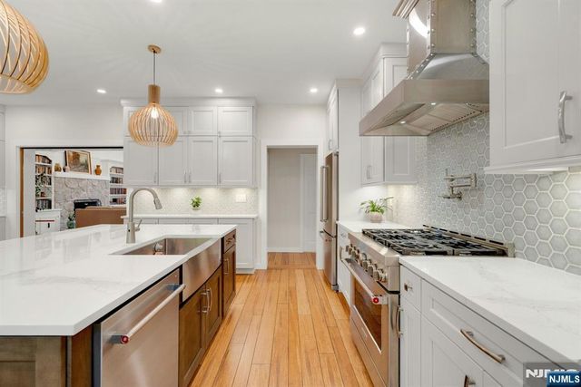 610 Monroe Street, Ridgewood, NJ 07450