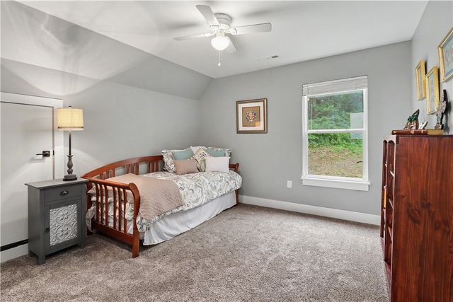 3787 Kessler Mountain Road, Fayetteville, AR 72701