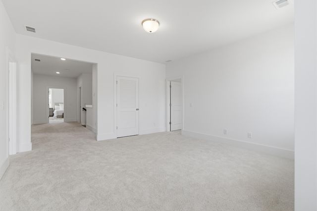 1038 House Finch Avenue Cc3-22-17, Ravenel, SC 29470