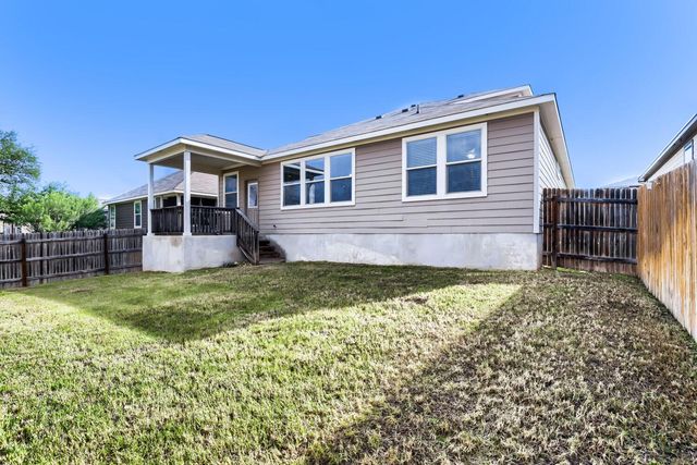 173 Flexus LN, Liberty Hill, TX 78642