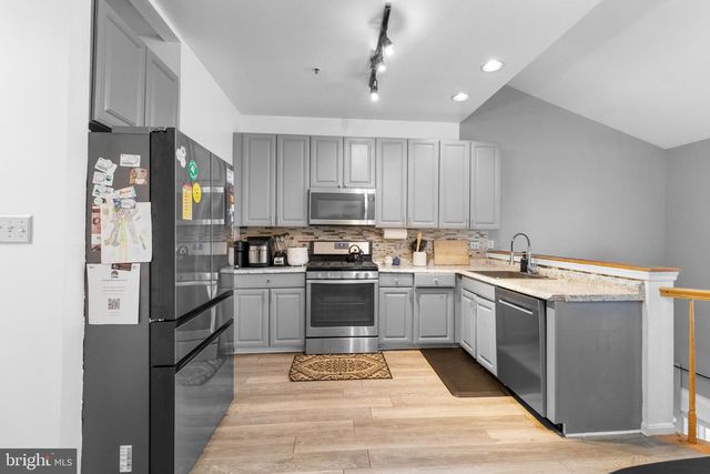 13 BANK SPRING CT, Owings Mills, MD 21117
