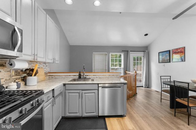 13 BANK SPRING CT, Owings Mills, MD 21117