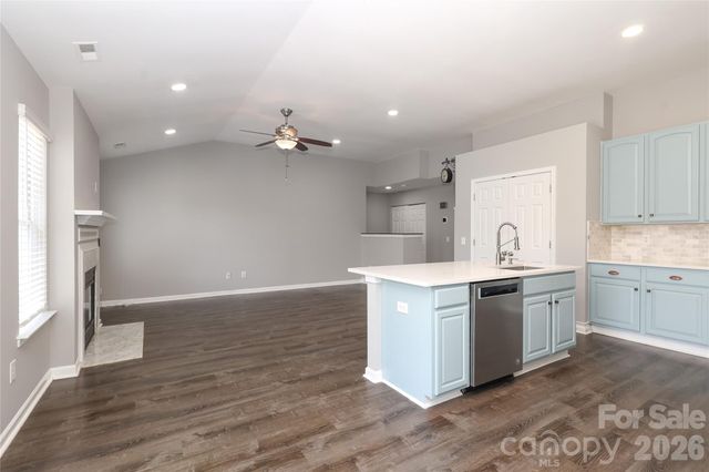 9506 Scotland Hall Court, Charlotte, NC 28277