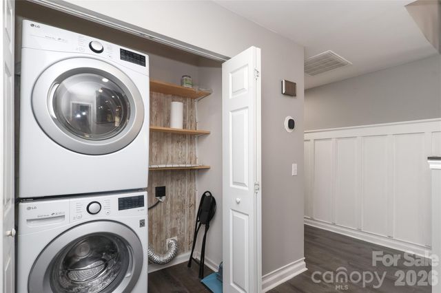 9506 Scotland Hall Court, Charlotte, NC 28277