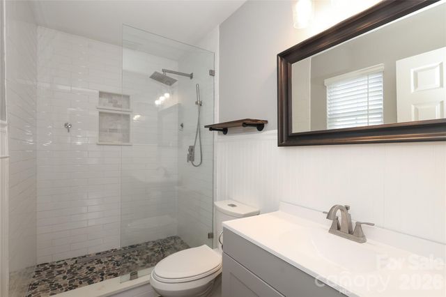 9506 Scotland Hall Court, Charlotte, NC 28277