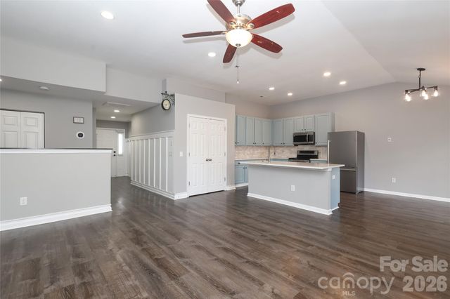 9506 Scotland Hall Court, Charlotte, NC 28277