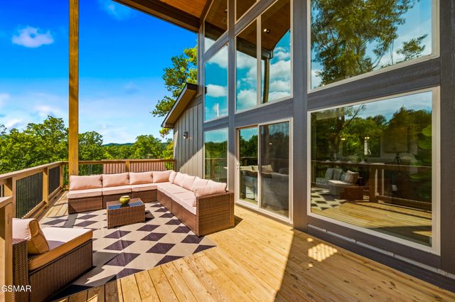 3839 Revetta Circle, Sevierville, TN 37862