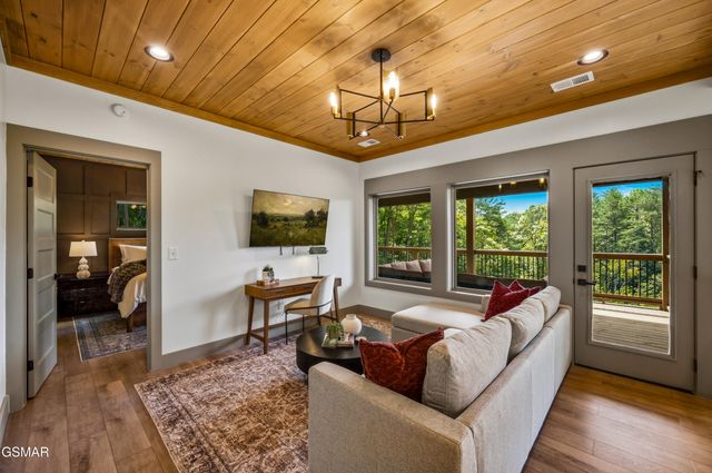 3839 Revetta Circle, Sevierville, TN 37862