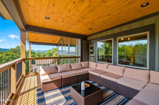 3839 Revetta Circle, Sevierville, TN 37862