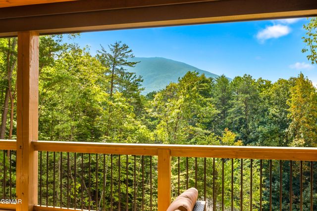 3839 Revetta Circle, Sevierville, TN 37862