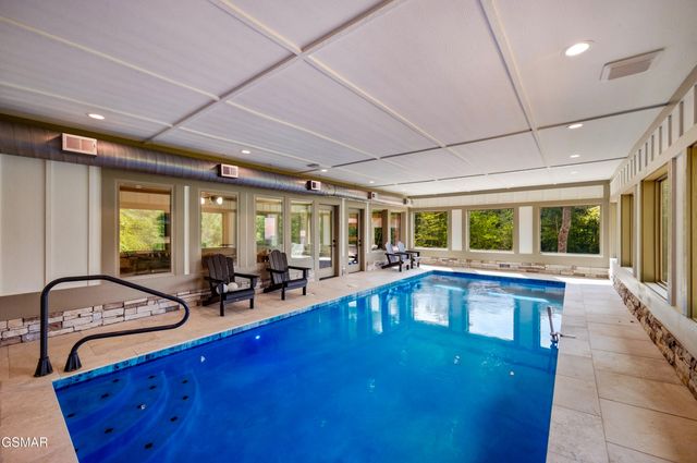 3839 Revetta Circle, Sevierville, TN 37862