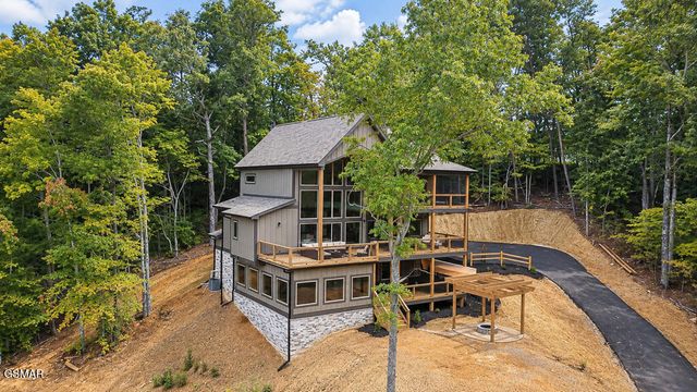 3839 Revetta Circle, Sevierville, TN 37862
