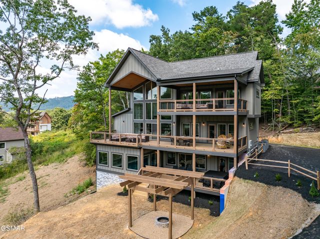 3839 Revetta Circle, Sevierville, TN 37862