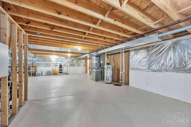 4272 N Shore Drive, West Chester, OH 45069