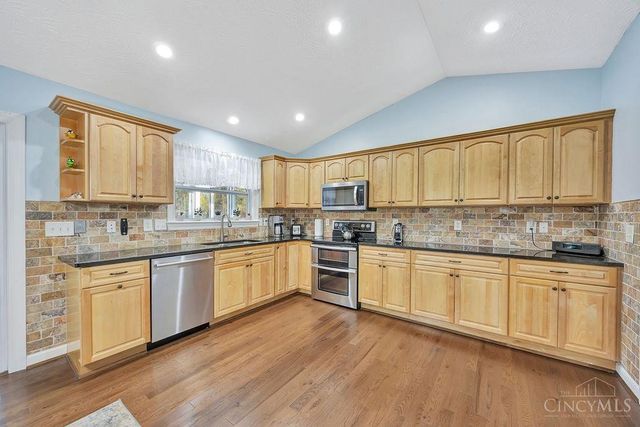 4272 N Shore Drive, West Chester, OH 45069