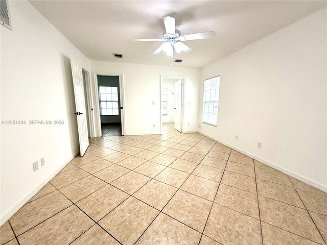 3836 Dove Landing Rd, West Palm Beach, FL 33403