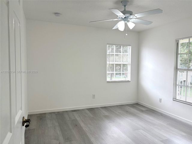 3836 Dove Landing Rd, West Palm Beach, FL 33403