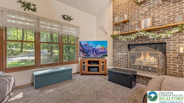 1297 Woodstock Drive, Chestnuthill Twp, PA 18353