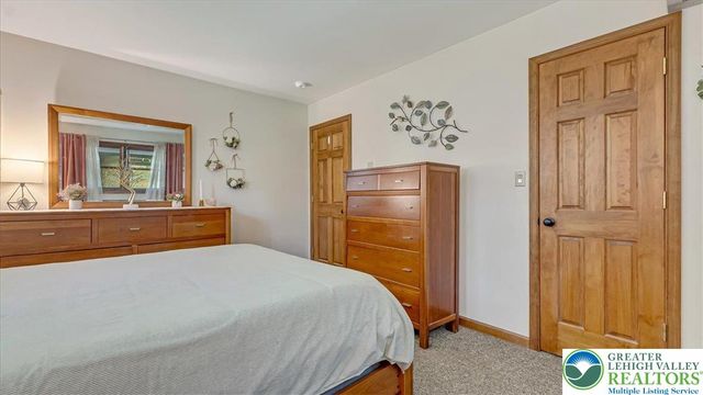 1297 Woodstock Drive, Chestnuthill Twp, PA 18353